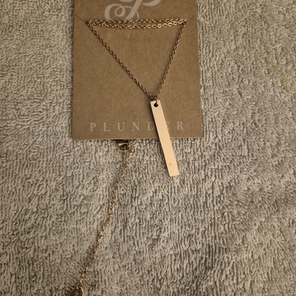 Plunder Gold Rose Bar Pendant Necklace